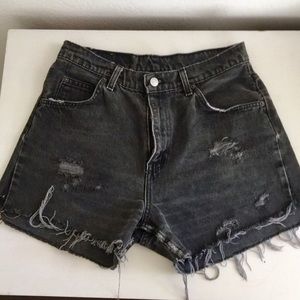 VTG high waisted Levi cutoffs